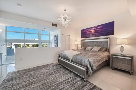 31 N Shore Drive Miami Beach FL 33141