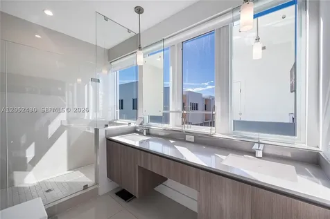 31 N Shore Drive Miami Beach FL 33141
