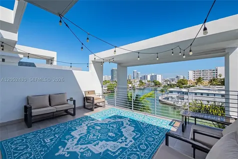 31 N Shore Drive Miami Beach FL 33141