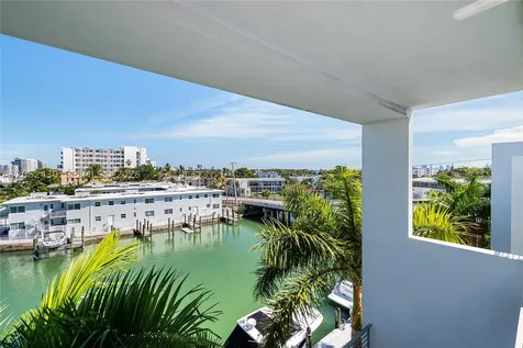 31 N Shore Drive Miami Beach FL 33141