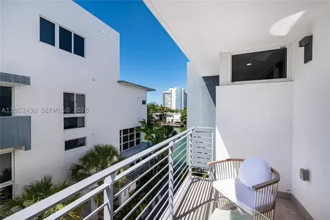 31 N Shore Drive Miami Beach FL 33141