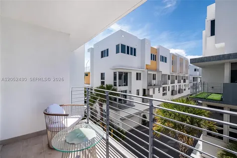 31 N Shore Drive Miami Beach FL 33141