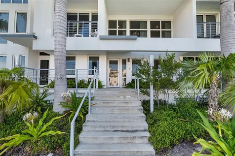 31 N Shore Drive Miami Beach FL 33141