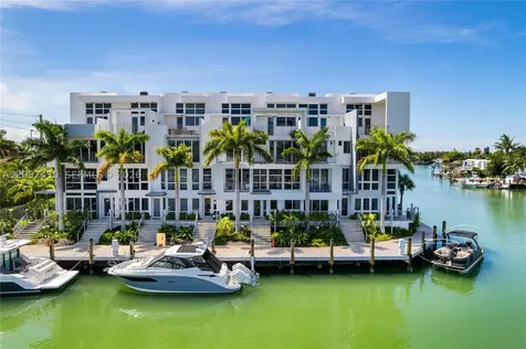 31 N Shore Drive Miami Beach FL 33141