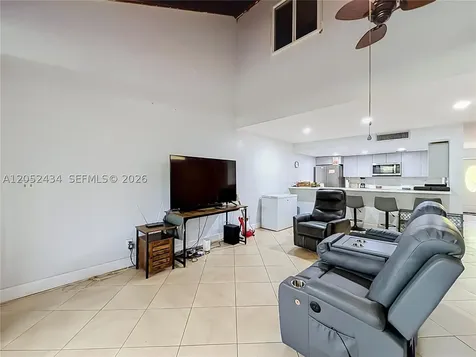 1110 W Fairway Road Pembroke Pines FL 33026