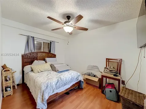 1110 W Fairway Road Pembroke Pines FL 33026