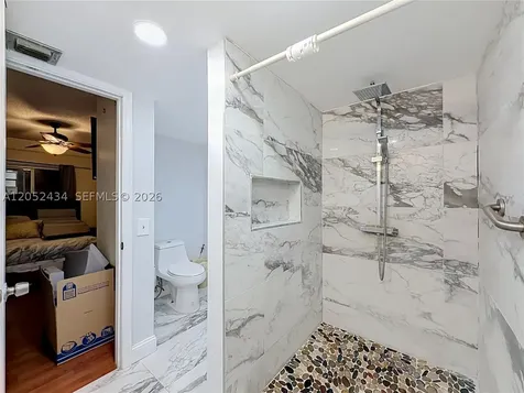 1110 W Fairway Road Pembroke Pines FL 33026