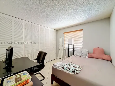 1110 W Fairway Road Pembroke Pines FL 33026