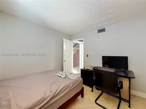 1110 W Fairway Road Pembroke Pines FL 33026