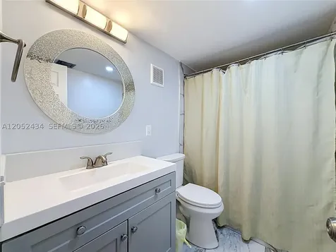 1110 W Fairway Road Pembroke Pines FL 33026