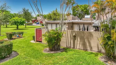 1110 W Fairway Road Pembroke Pines FL 33026