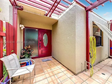1110 W Fairway Road Pembroke Pines FL 33026