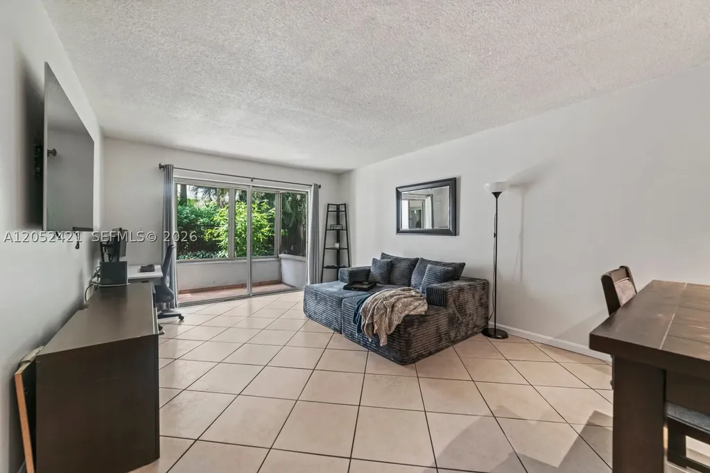 1400 Tallwood Avenue Hollywood FL 33021