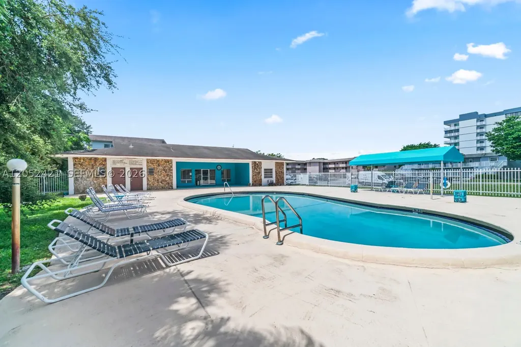 1400 Tallwood Avenue Hollywood FL 33021