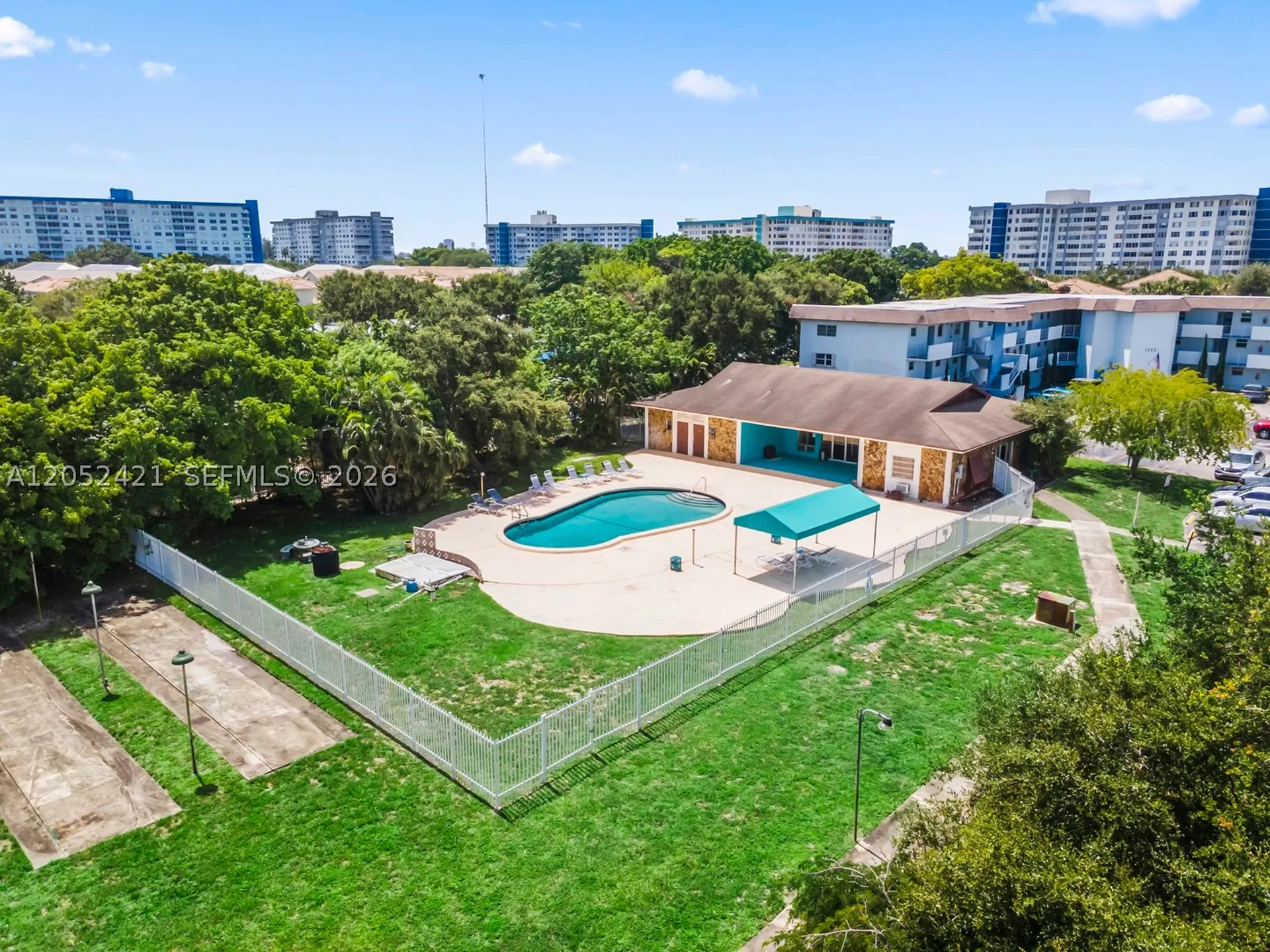 1400 Tallwood Avenue Hollywood FL 33021