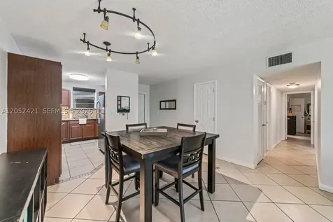 1400 Tallwood Avenue Hollywood FL 33021