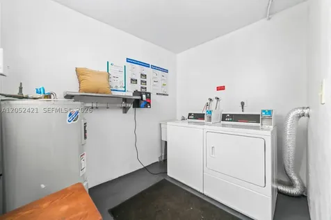 1400 Tallwood Avenue Hollywood FL 33021