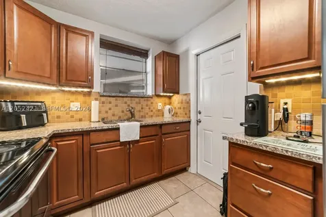 1400 Tallwood Avenue Hollywood FL 33021