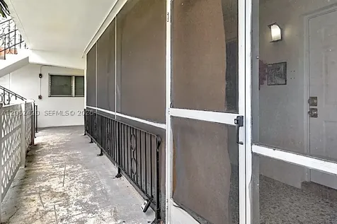 1450 NE 170th Street North Miami Beach FL 33162