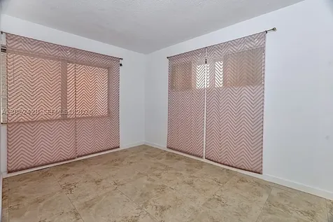 1450 NE 170th Street North Miami Beach FL 33162