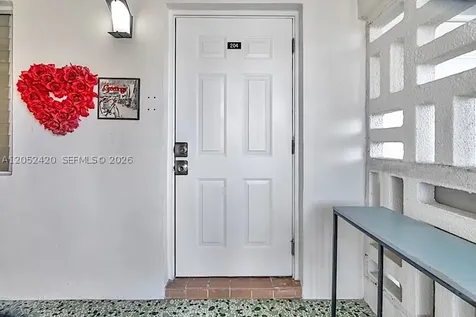 1450 NE 170th Street North Miami Beach FL 33162