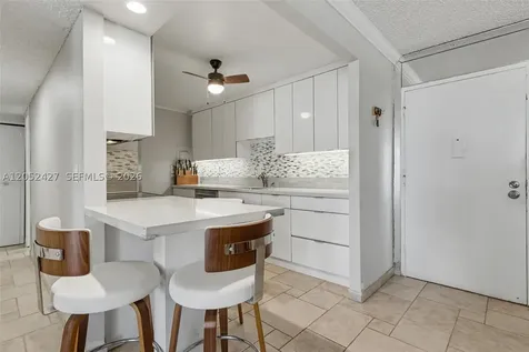 211 S Ocean Drive Hollywood FL 33019