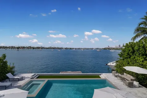 1300 S Venetian Way Miami FL 33139