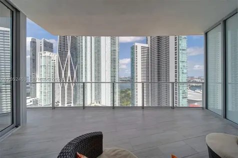 851 NE 1st Avenue Miami FL 33132
