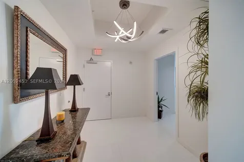 851 NE 1st Avenue Miami FL 33132