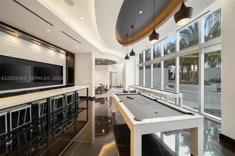 851 NE 1st Avenue Miami FL 33132