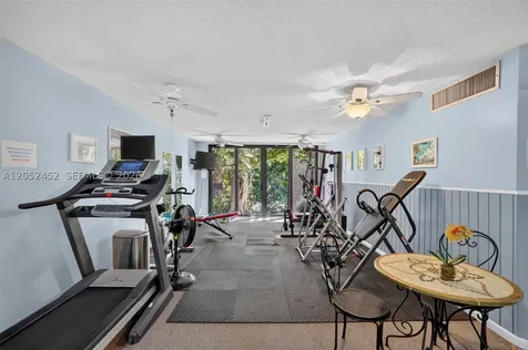 1901 N Andrews Avenue Wilton Manors FL 33311