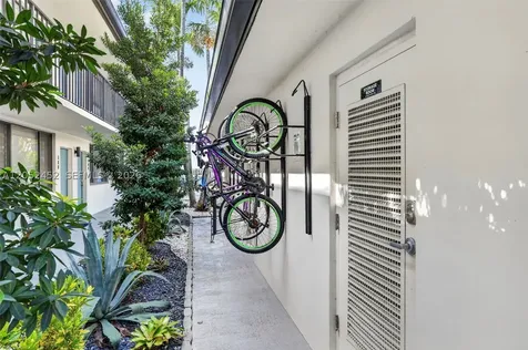 1901 N Andrews Avenue Wilton Manors FL 33311
