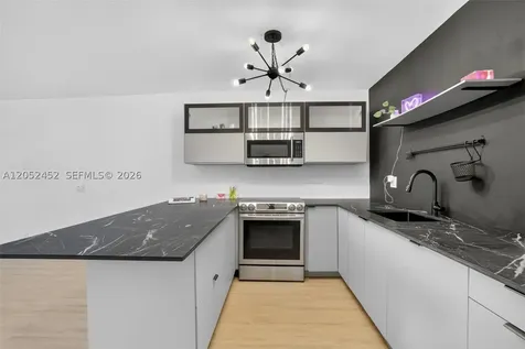 1901 N Andrews Avenue Wilton Manors FL 33311