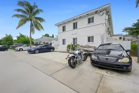 550 NE 82nd Terrace Miami FL 33138