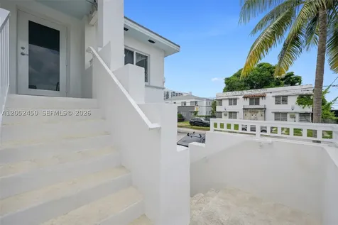 550 NE 82nd Terrace Miami FL 33138