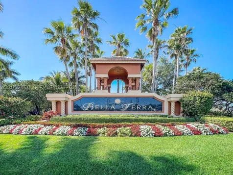 212 Catania Way Royal Palm Beach FL 33411