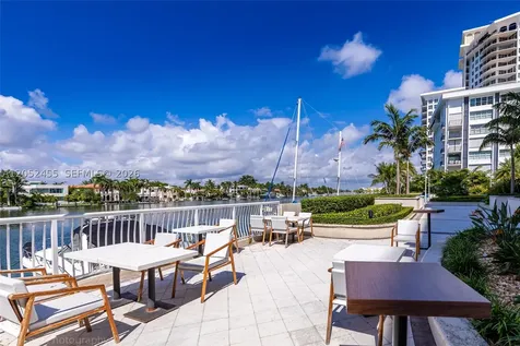 5600 Collins Avenue Miami Beach FL 33140