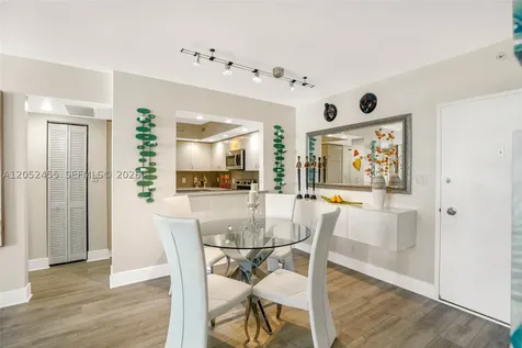 5600 Collins Avenue Miami Beach FL 33140