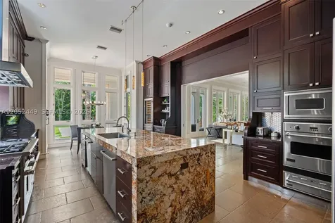 6201 Chapman Field Drive Pinecrest FL 33156