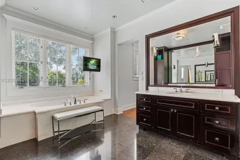 6201 Chapman Field Drive Pinecrest FL 33156