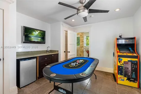 6201 Chapman Field Drive Pinecrest FL 33156