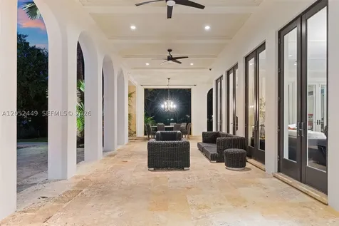 6201 Chapman Field Drive Pinecrest FL 33156
