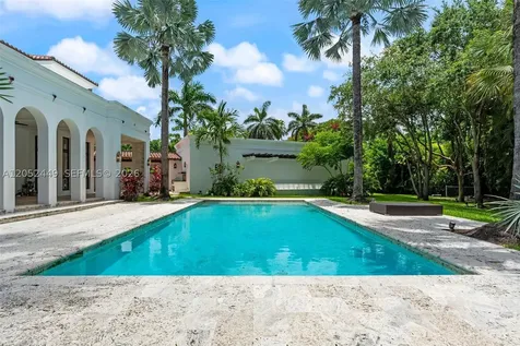 6201 Chapman Field Drive Pinecrest FL 33156