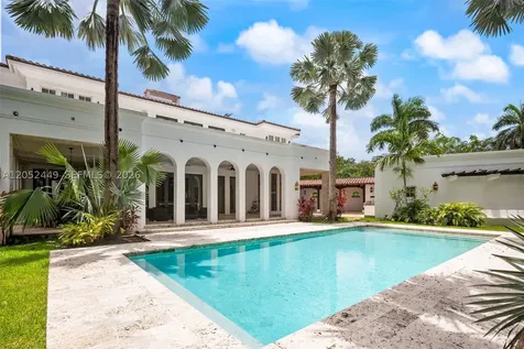 6201 Chapman Field Drive Pinecrest FL 33156