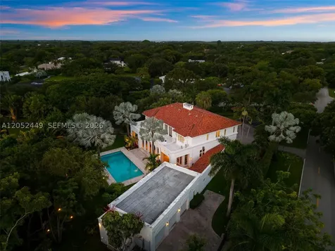 6201 Chapman Field Drive Pinecrest FL 33156