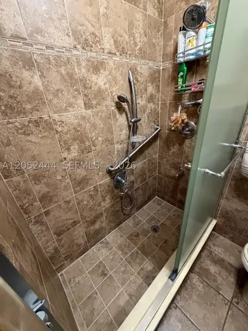 2760 W 63rd Place Hialeah FL 33016