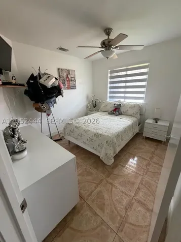 2760 W 63rd Place Hialeah FL 33016