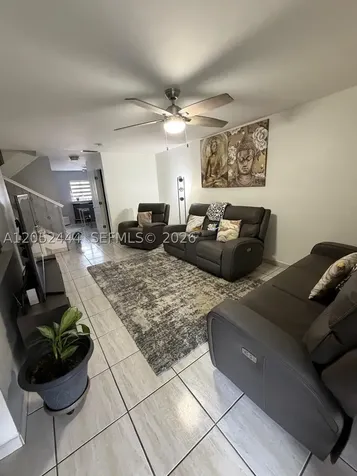 2760 W 63rd Place Hialeah FL 33016