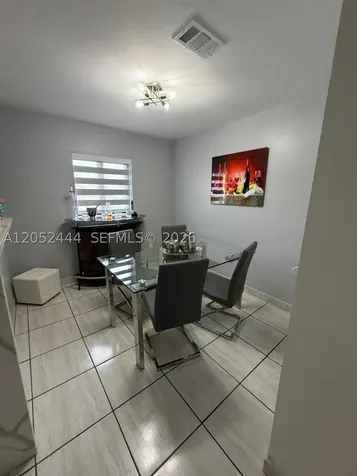 2760 W 63rd Place Hialeah FL 33016