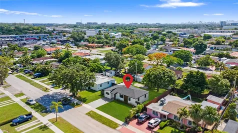 1001 SW 72nd Court Miami FL 33144
